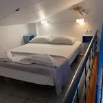 Coastal Apartments - Cozy Seaside Stay In Volos Appartement