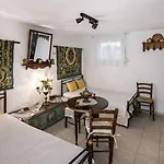 Coastal Apartments - Cozy Seaside Stay In Volos Appartement Volos