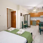 Coastal Apartments - Cozy Seaside Stay In Volos Appartement *