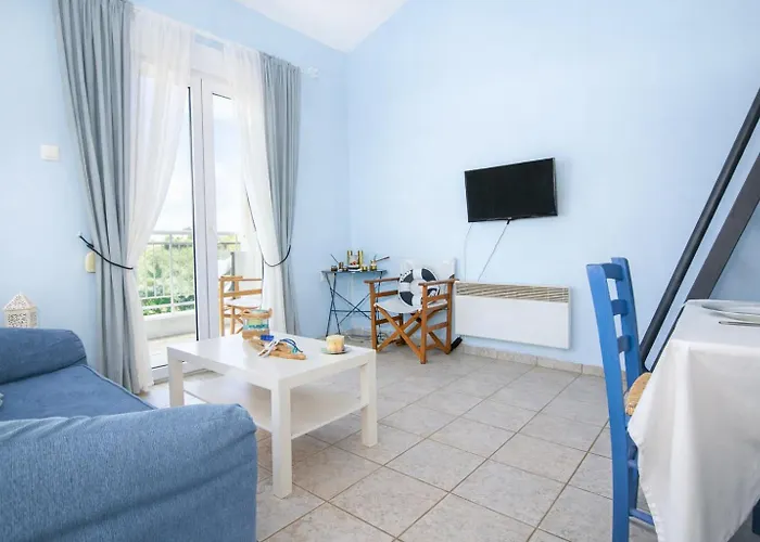 Coastal Apartments - Cozy Seaside Stay In Volos Apartman Vólosz