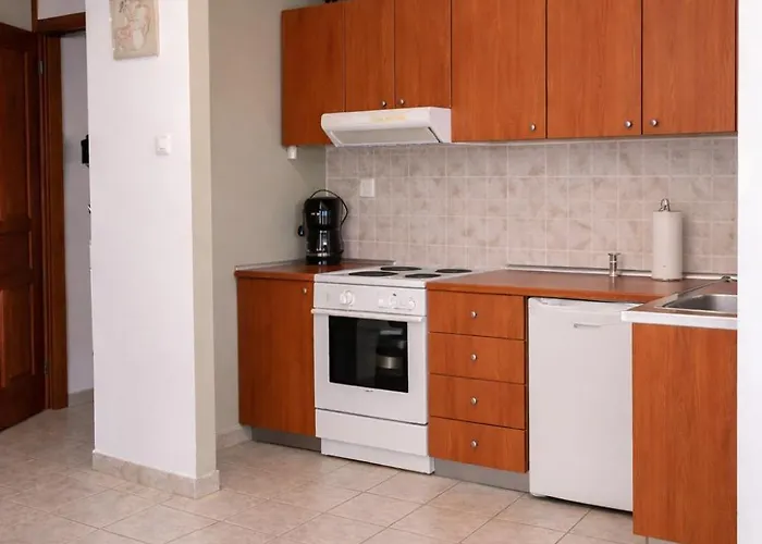 Coastal Apartments - Cozy Seaside Stay In Volos Apartman Vólosz