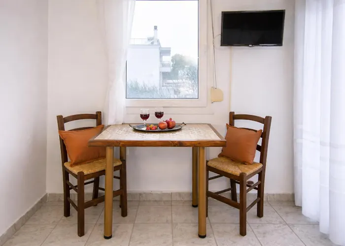 Coastal Apartments - Cozy Seaside Stay In Volos *