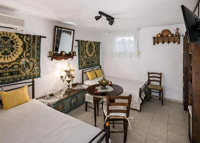 Coastal Apartments - Cozy Seaside Stay In Volos Apartman Vólosz