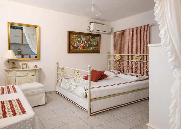 Coastal Apartments - Cozy Seaside Stay In Volos Apartman Vólosz