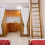 Coastal Apartments - Cozy Seaside Stay In Volos Apartament Volos