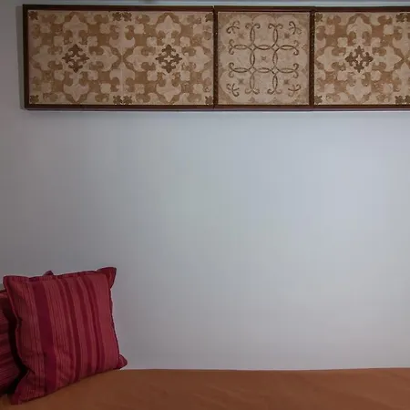 Coastal Apartments - Cozy Seaside Stay In Volos Apartment *