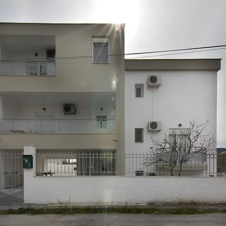Διαμέρισμα Coastal Alykes Βόλος