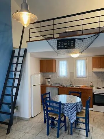 Апартаменты Coastal Apartments - Cozy Seaside Stay In Volos