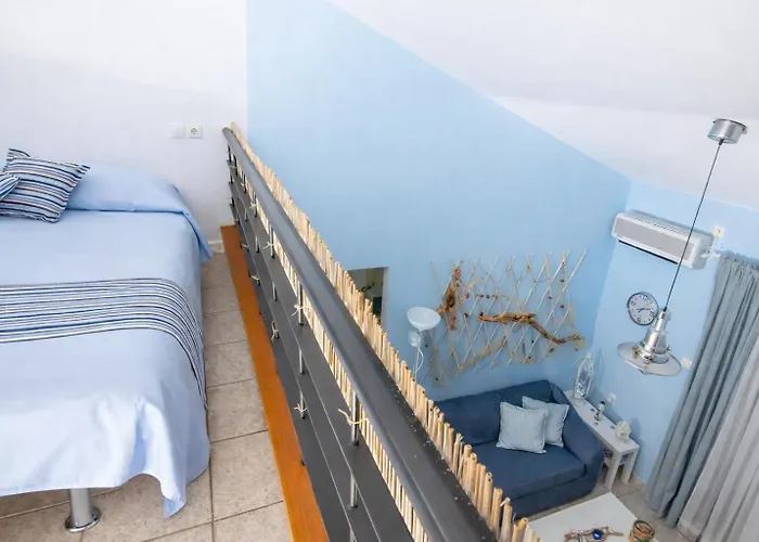 Апартаменты Coastal Apartments - Cozy Seaside Stay In Volos *