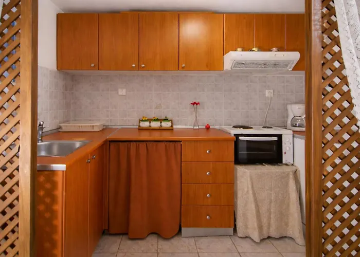 Апартаменты Coastal Apartments - Cozy Seaside Stay In Volos