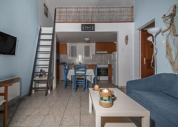Coastal Apartments - Cozy Seaside Stay In Volos Apartment Volos