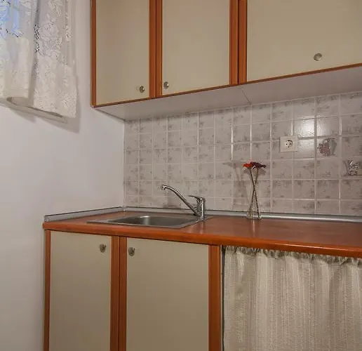 Coastal Apartments - Cozy Seaside Stay In Volos Апартаменты *